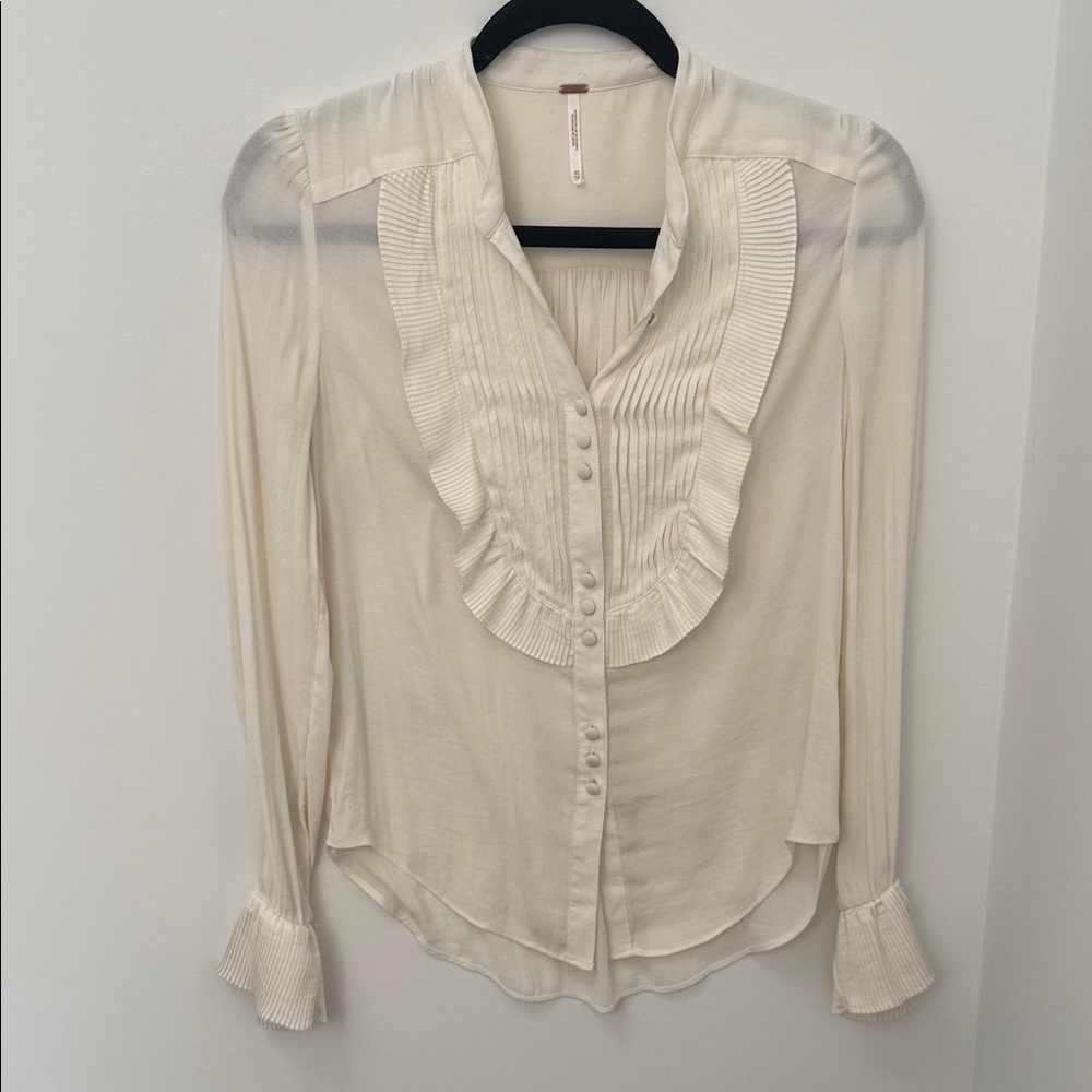 Free People Elegant Cream Ruffled Women's Top size XS